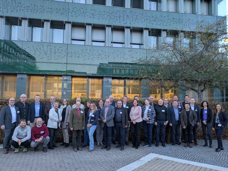 Das Bild zeigt Gäste des Jubiläumskolloqiums der BLAG-FGR.