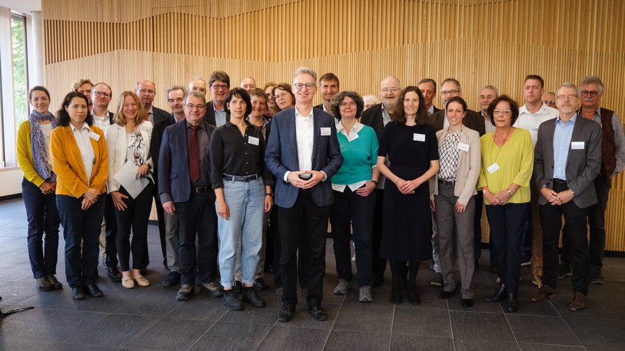 Gruppenfoto der Teilnehmenden des Kolloquiums